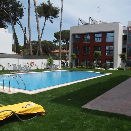 Apartamentos Royal Marina Gardens Castelldefels Exterior foto